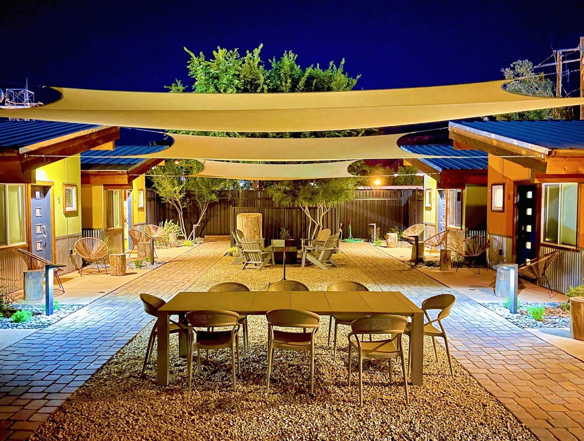 מואב Downtown Kokopelli West 3 - Newly Remodeled Stylish Studio מראה חיצוני תמונה